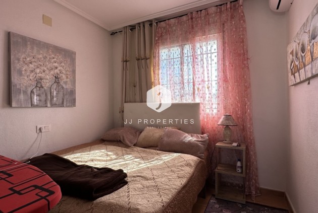 Resale - Chalet -
Orihuela Costa - Costa Blanca