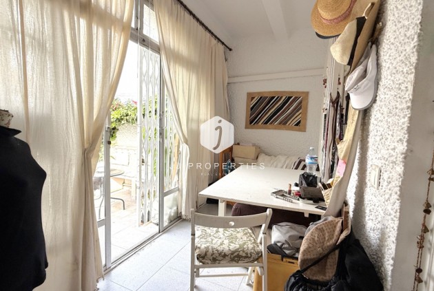 Resale - Bungalow -
Torrevieja - Costa Blanca