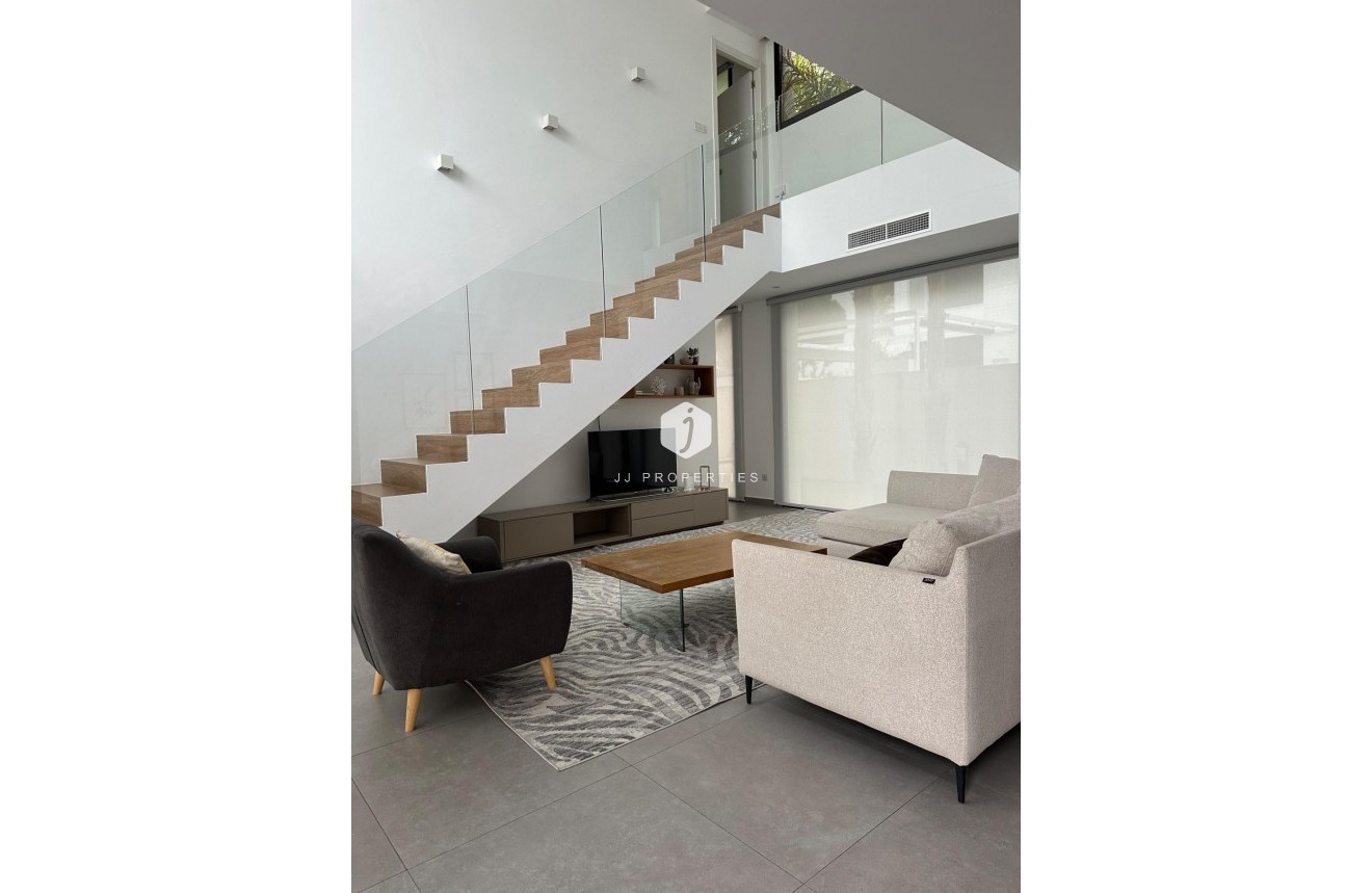 Z drugiej ręki - Villa -
Ciudad Quesada - Costa Blanca Sur