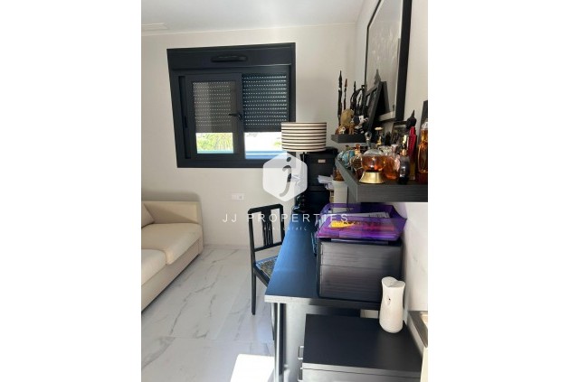 Resale - Penthouse -
Orihuela Costa - Playa Flamenca