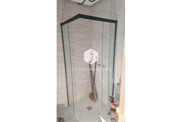 Resale - Chalet -
Torrevieja - aguas nuevas