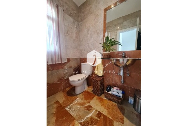 Resale - Villa -
Orihuela Costa - Lomas De Campoamor-las Ramblas