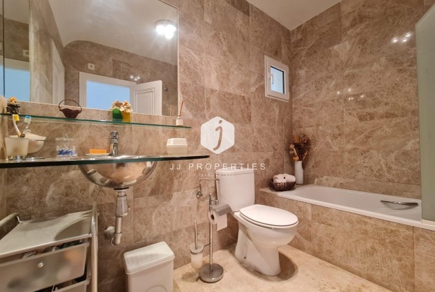 Resale - Villa -
Orihuela Costa - Lomas De Campoamor-las Ramblas