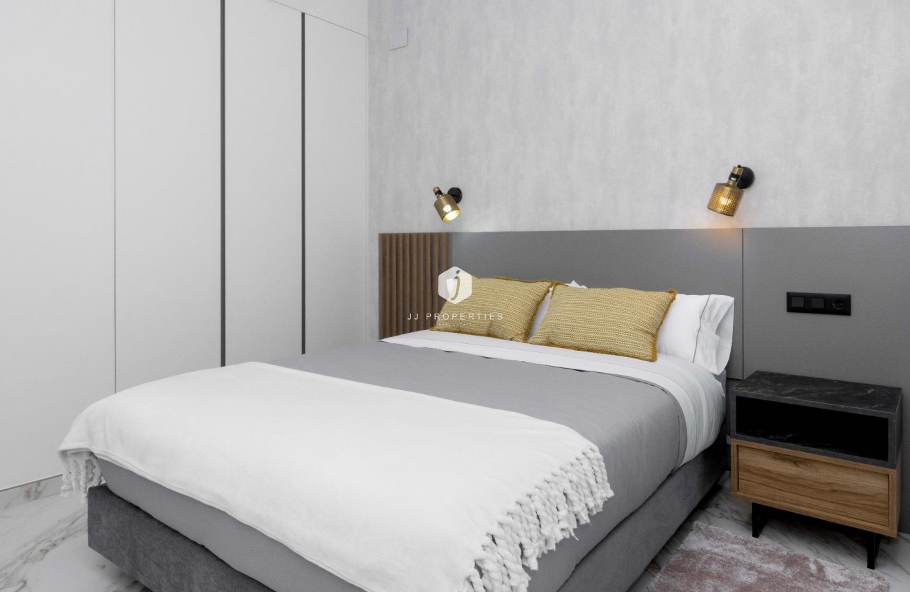 Resale - Penthouse -
Guardamar del Segura - Pueblo