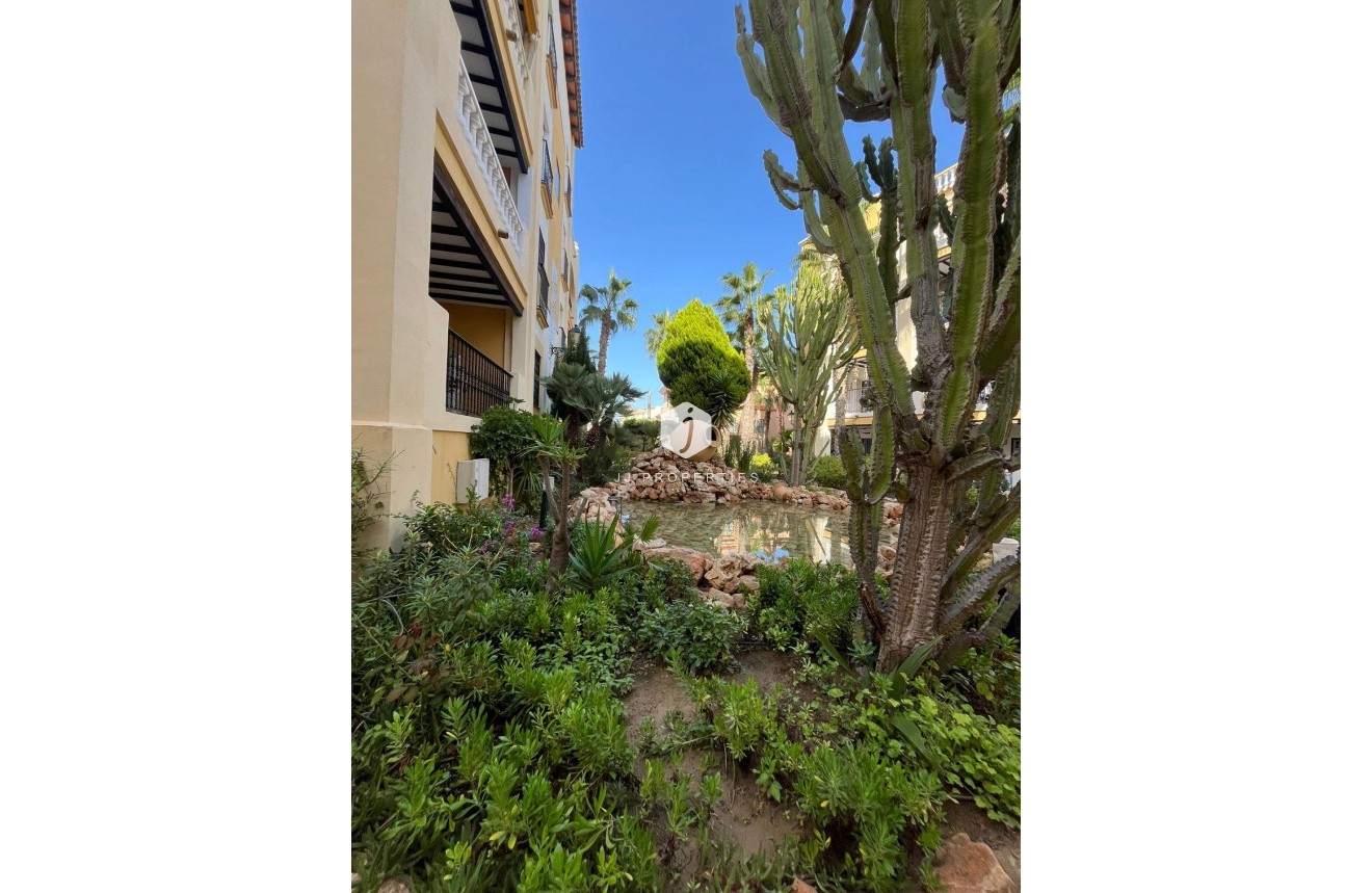 Resale - Penthouse -
Torrevieja - Los Frutales