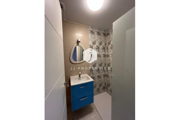 Resale - Apartment / flat -
Torrevieja