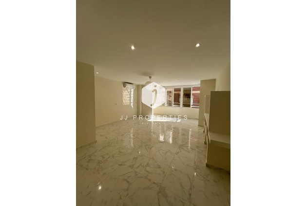 Resale - Apartment / flat -
Torrevieja