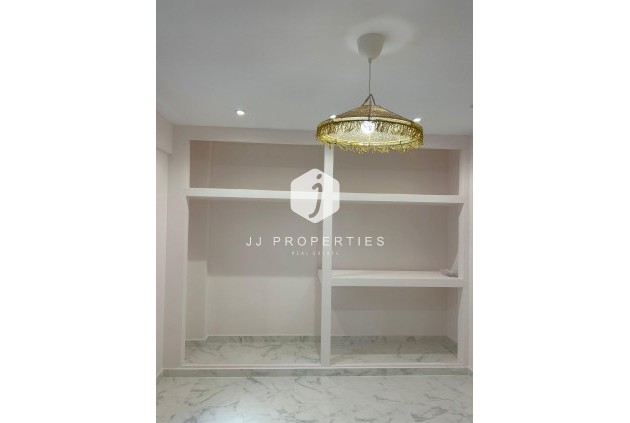 Resale - Apartment / flat -
Torrevieja