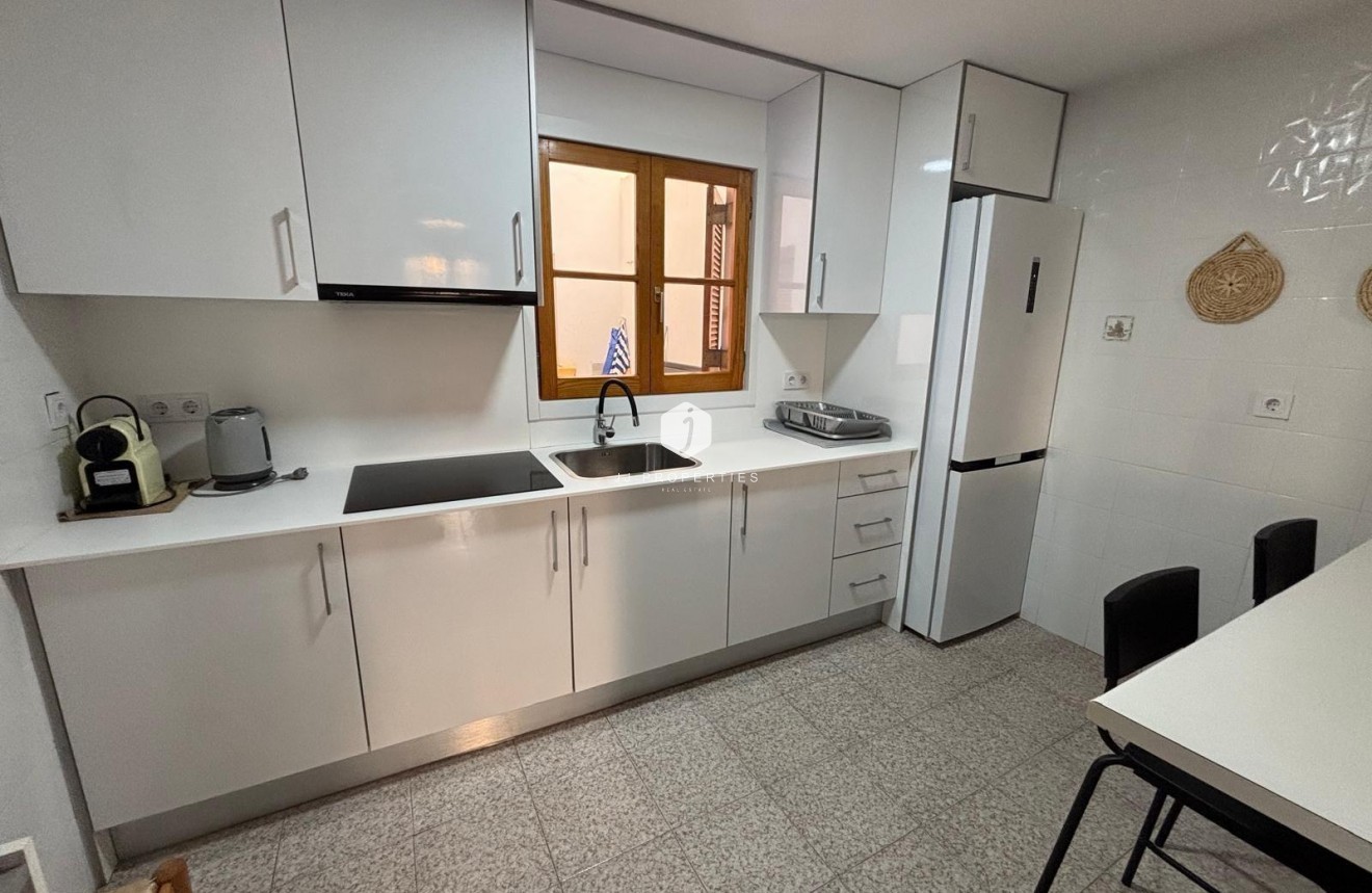 Resale - Apartment / flat -
Torrevieja - Los Frutales
