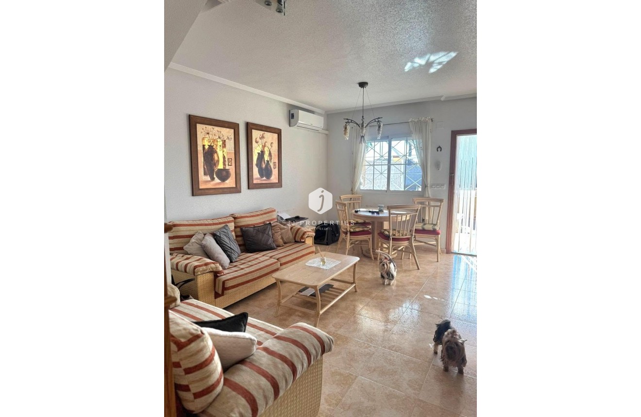 Resale - Duplex -
Torrevieja - Torreblanca