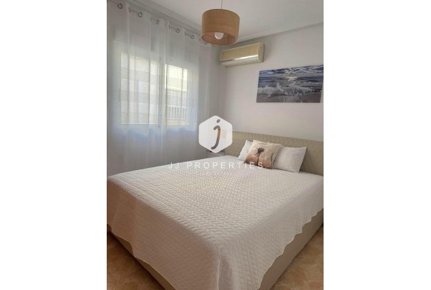Resale - Duplex -
Torrevieja - Torreblanca