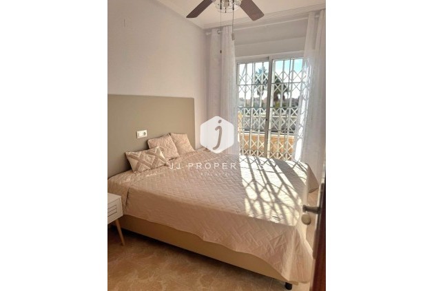 Resale - Duplex -
Torrevieja - Torreblanca