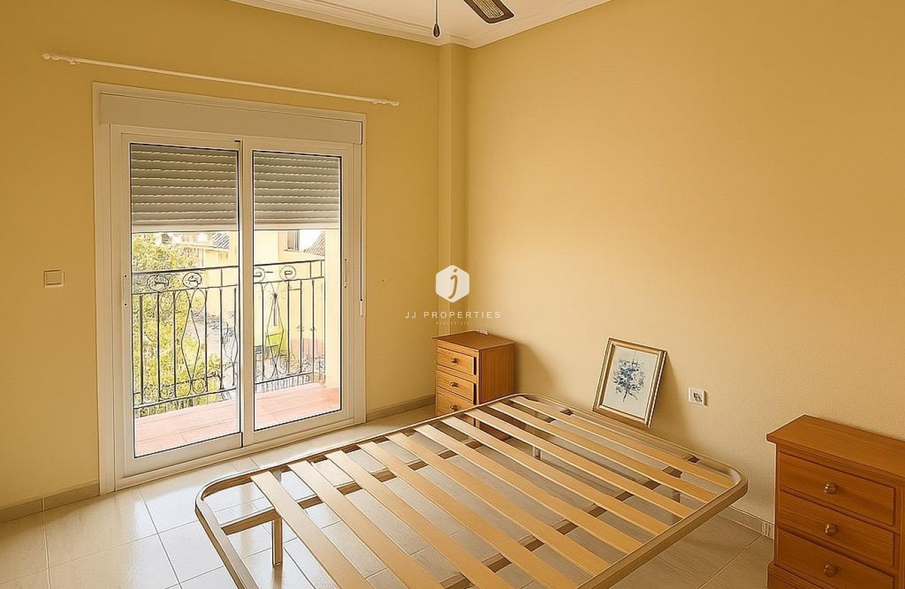 Resale - Duplex -
Orihuela Costa - Los Almendros-la Florida