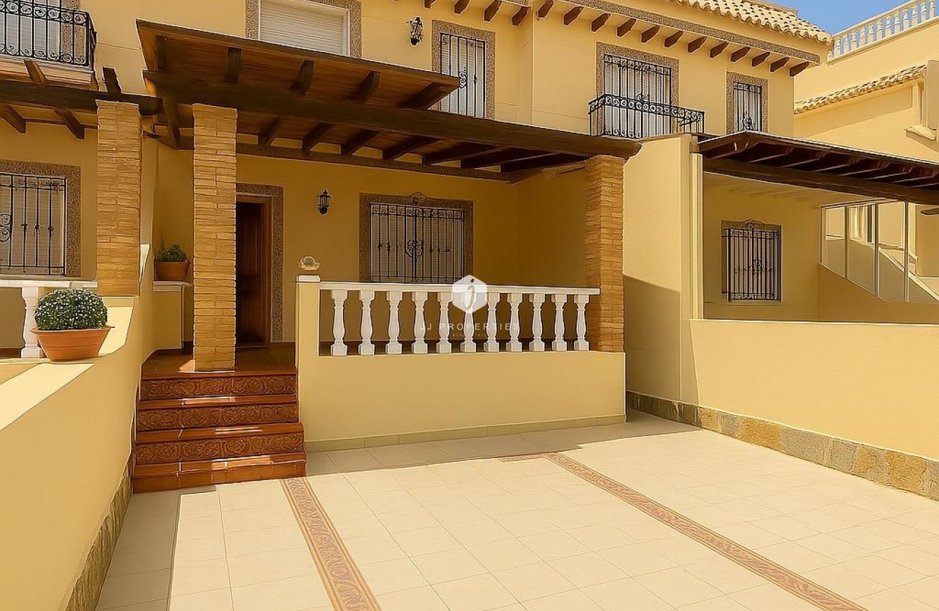 Resale - Duplex -
Orihuela Costa - Los Almendros-la Florida