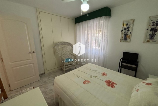 Resale - Chalet -
Torrevieja - Carrefour