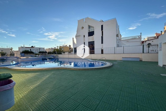 Resale - Chalet -
Torrevieja - Carrefour