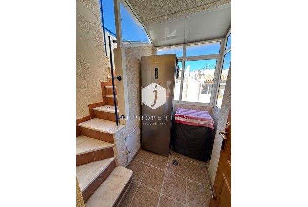 Resale - Bungalow -
Torrevieja