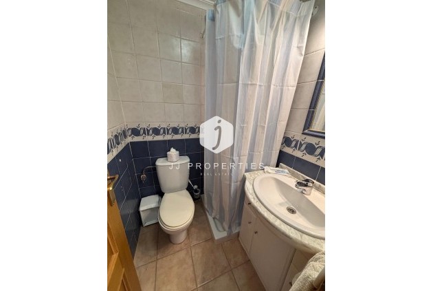 Resale - Bungalow -
Torrevieja