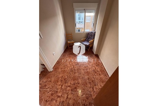 Resale - Apartment / flat -
Torrevieja - Playa del Cura
