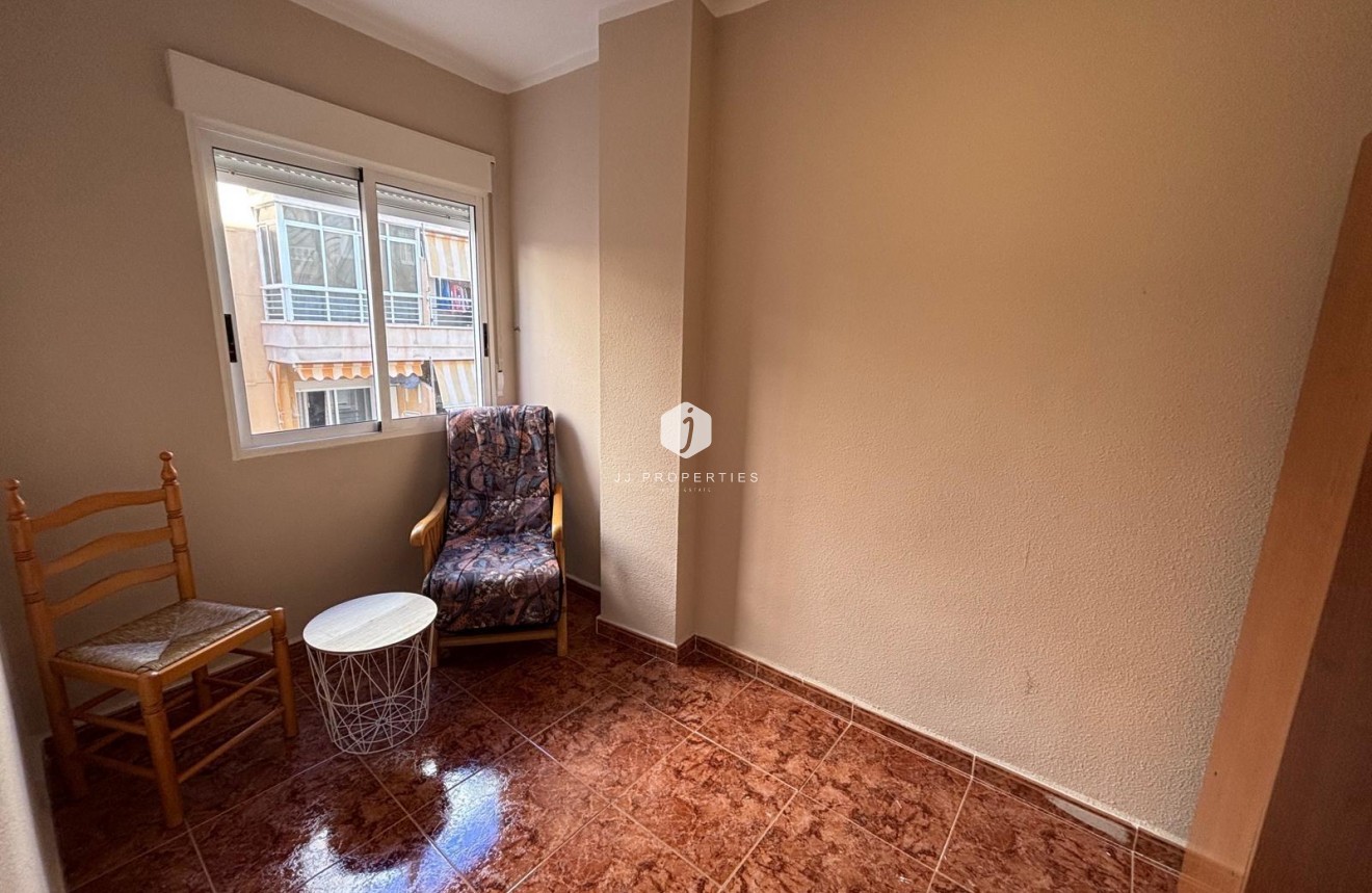 Resale - Apartment / flat -
Torrevieja - Playa del Cura