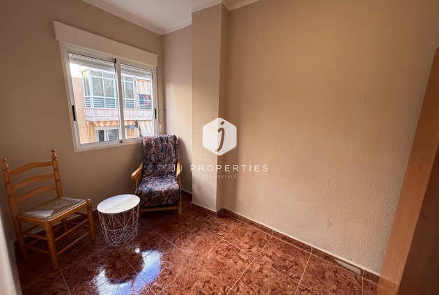 Resale - Apartment / flat -
Torrevieja - Playa del Cura