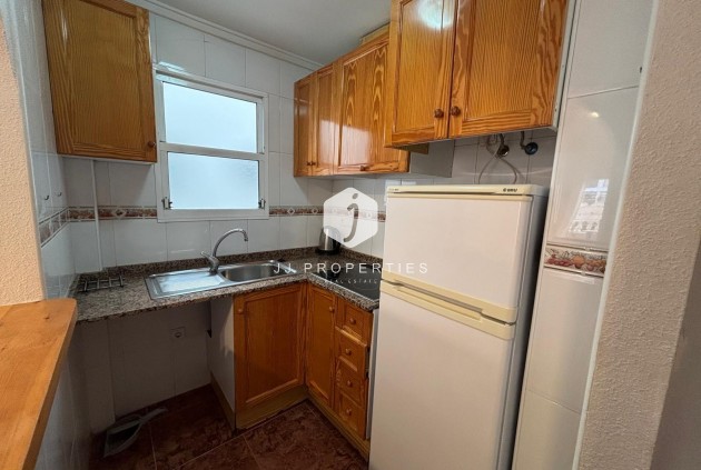 Resale - Apartment / flat -
Torrevieja - Playa del Cura