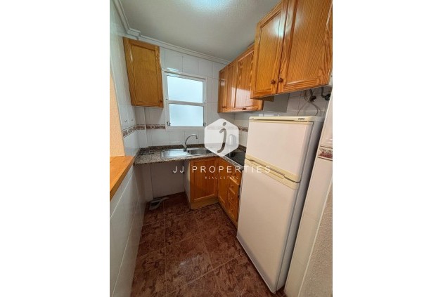 Resale - Apartment / flat -
Torrevieja - Playa del Cura