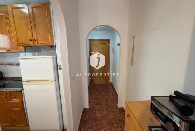 Resale - Apartment / flat -
Torrevieja - Playa del Cura