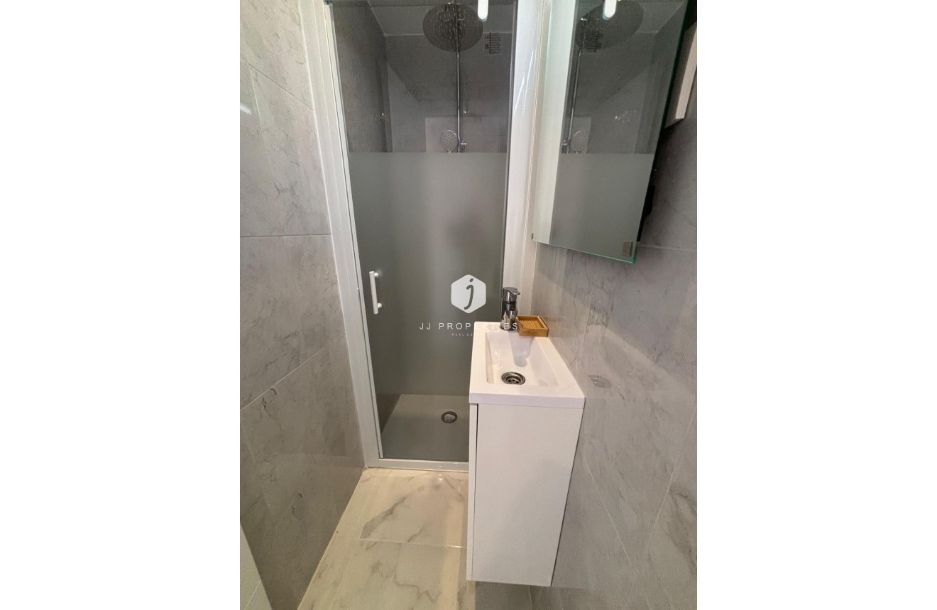 Resale - Penthouse -
Torrevieja - Acequion