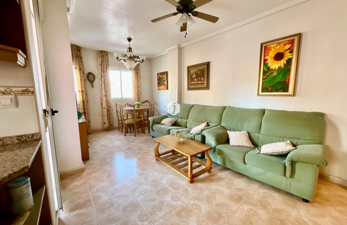 Resale - Apartment / flat -
Torrevieja - PARQUE DE LAS NACIONES