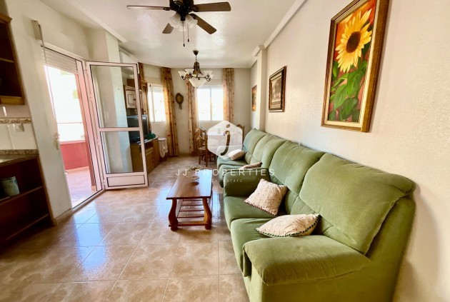 Resale - Apartment / flat -
Torrevieja - PARQUE DE LAS NACIONES