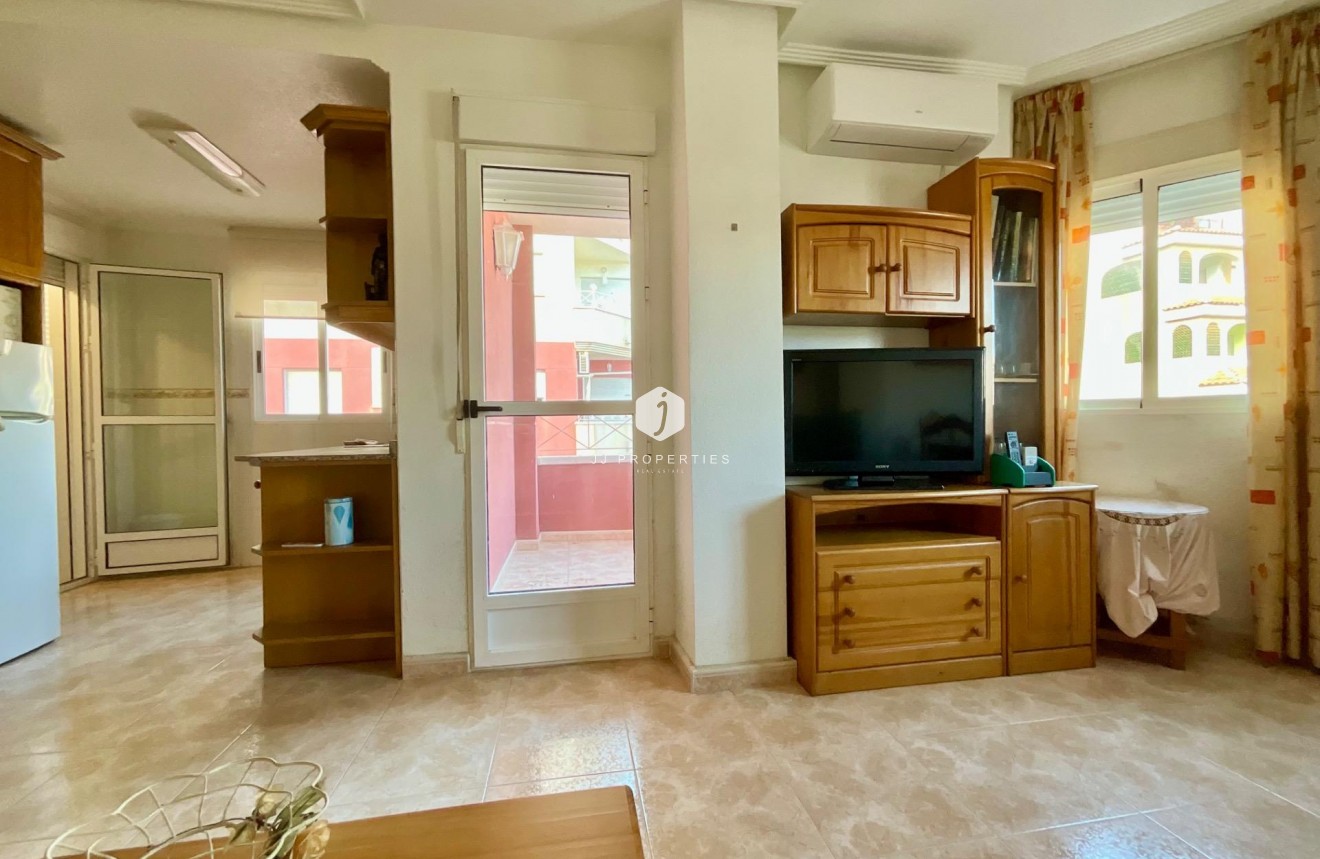 Resale - Apartment / flat -
Torrevieja - PARQUE DE LAS NACIONES