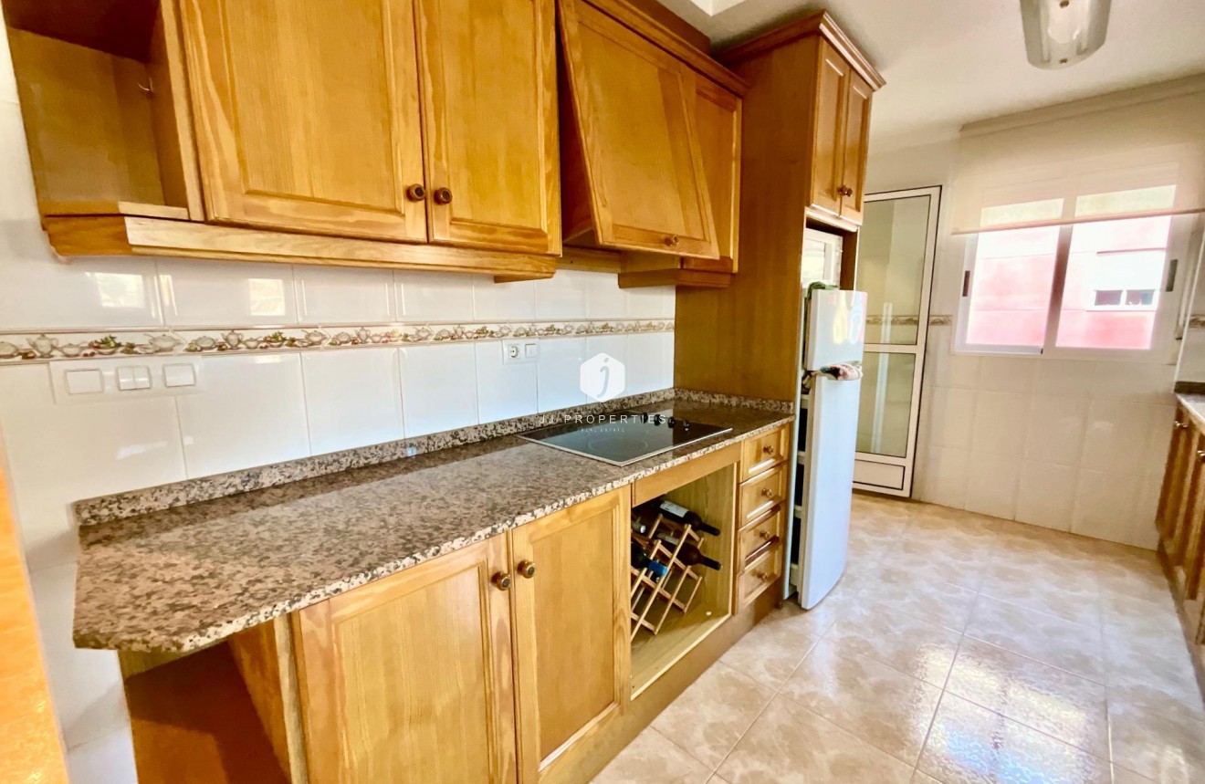 Resale - Apartment / flat -
Torrevieja - PARQUE DE LAS NACIONES