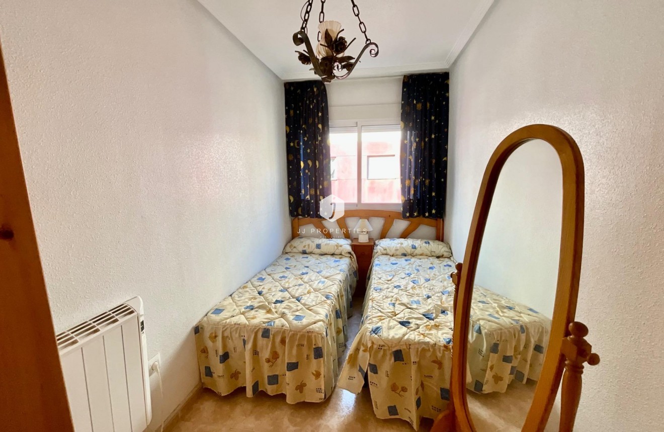 Resale - Apartment / flat -
Torrevieja - PARQUE DE LAS NACIONES