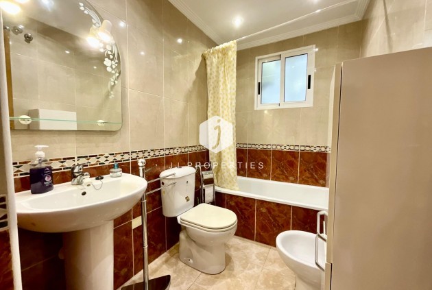 Resale - Apartment / flat -
Torrevieja - PARQUE DE LAS NACIONES