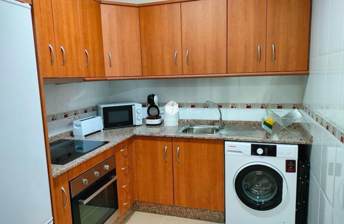 Resale - Apartment / flat -
Torrevieja - Playa de los Locos