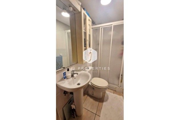 Resale - Chalet -
Torrevieja - Torreblanca