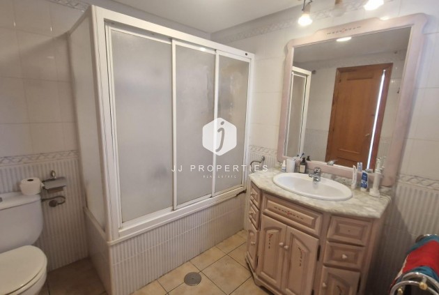 Resale - Chalet -
Torrevieja - Torreblanca