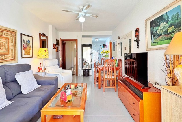 Resale - Apartment / flat -
Torrevieja - Costa Blanca