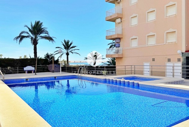 Resale - Apartment / flat -
Torrevieja - Costa Blanca