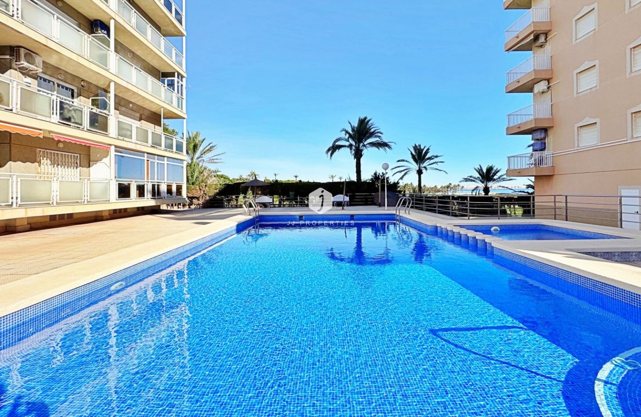 Resale - Apartment / flat -
Torrevieja - Costa Blanca