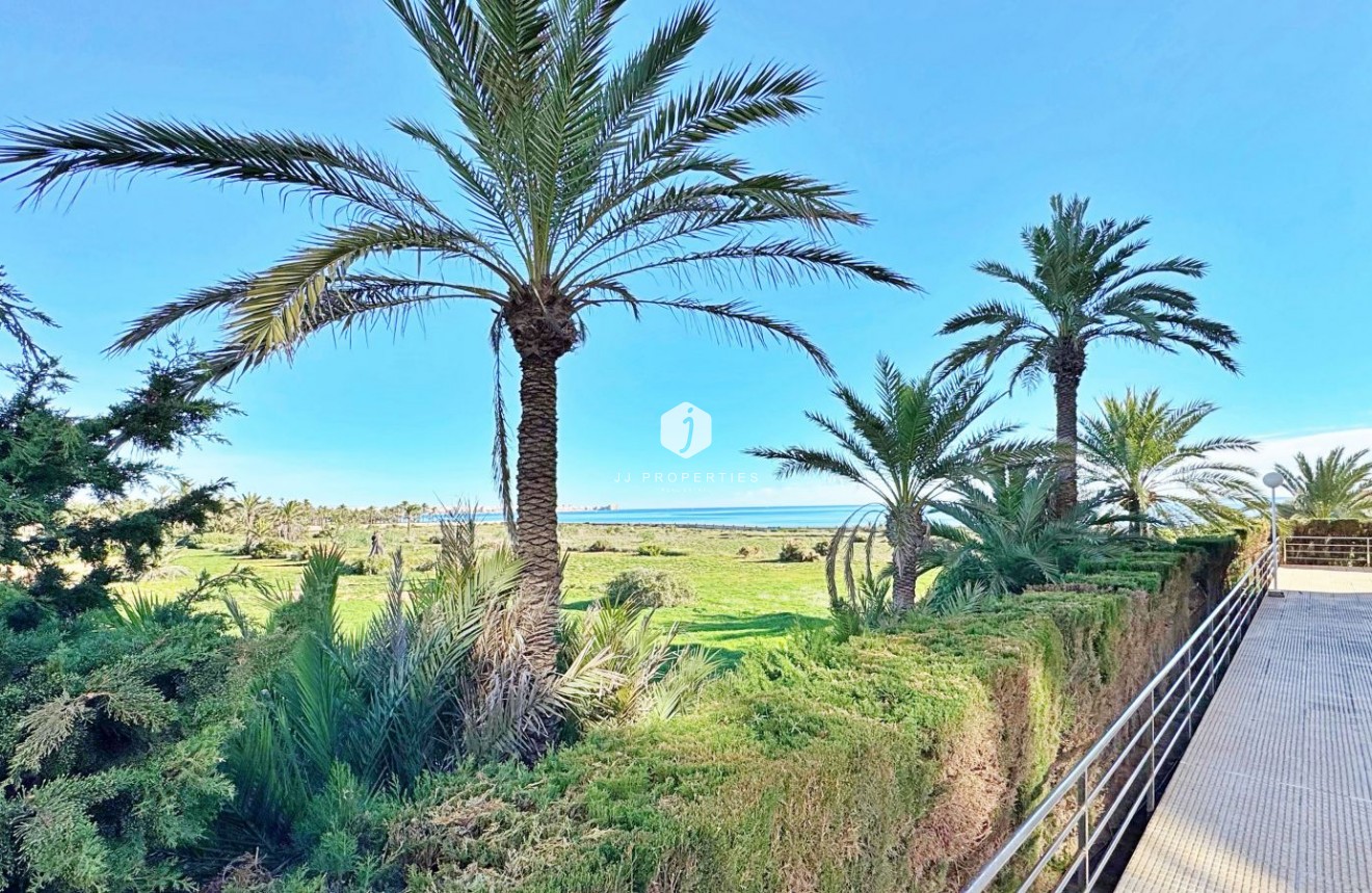 Resale - Apartment / flat -
Torrevieja - Costa Blanca