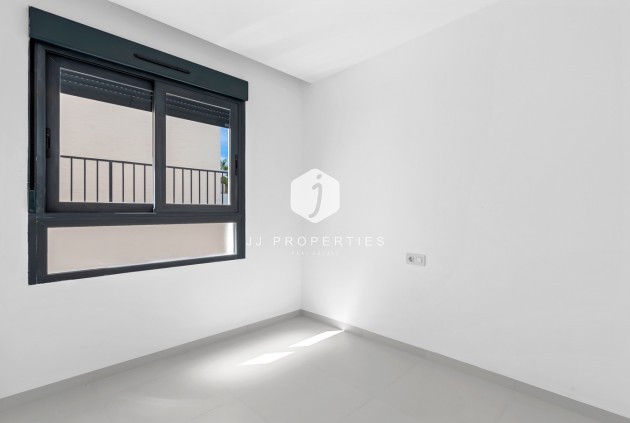 Resale - Apartment / flat -
San Miguel de Salinas - Inland