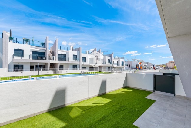 Resale - Apartment / flat -
San Miguel de Salinas - Inland