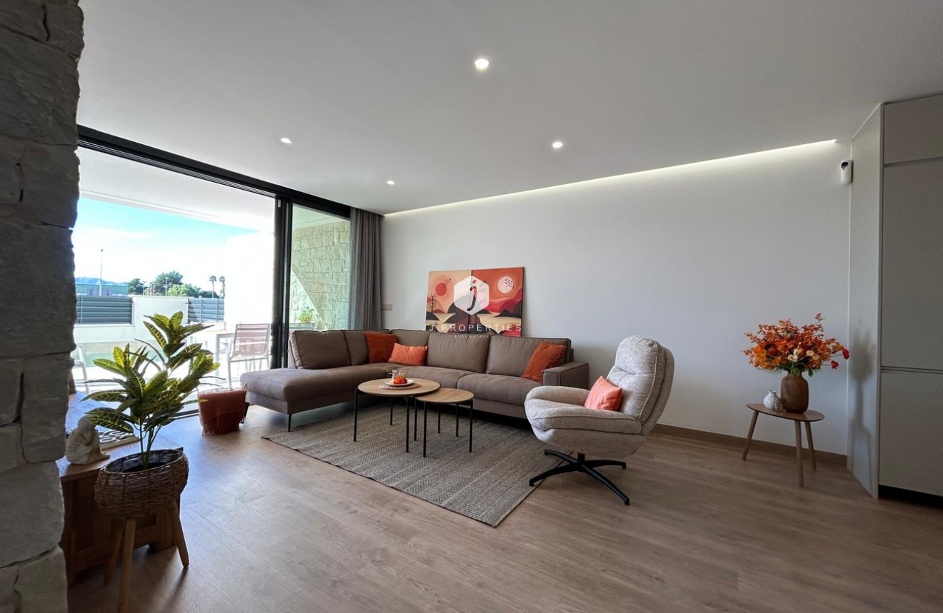 Resale - Chalet -
Dolores - Costa Blanca