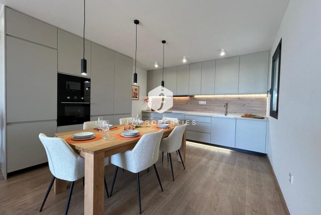 Resale - Chalet -
Dolores - Costa Blanca