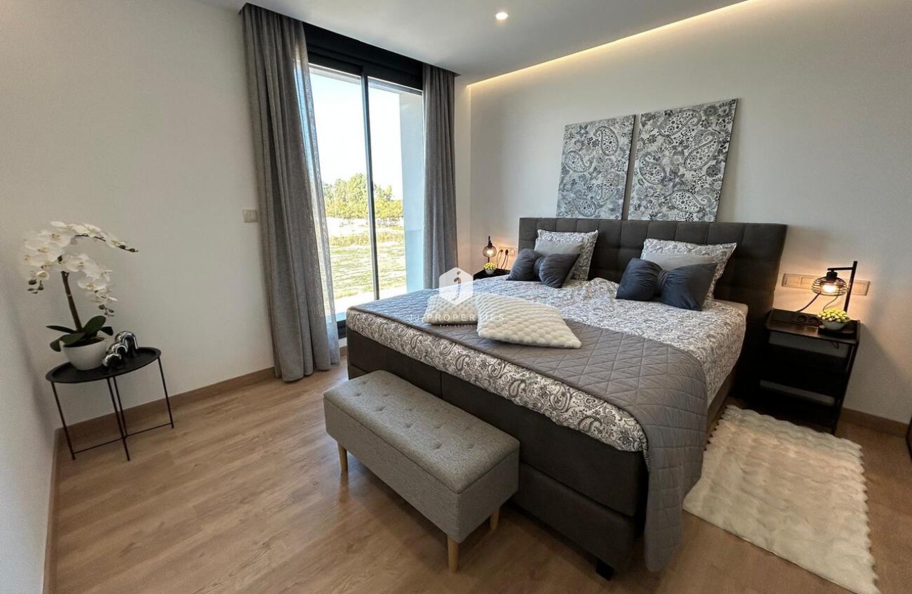 Resale - Chalet -
Dolores - Costa Blanca