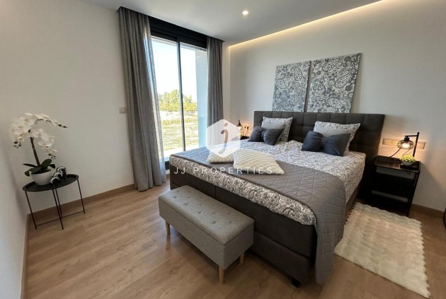 Resale - Chalet -
Dolores - Costa Blanca