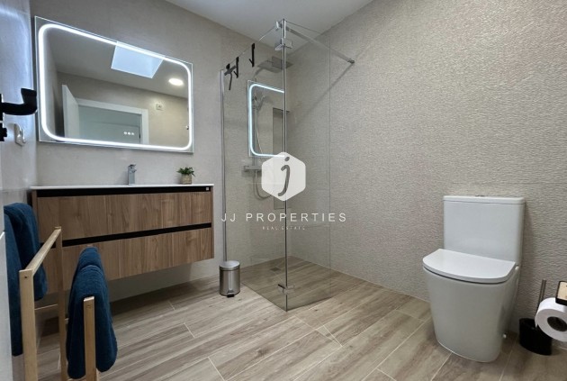 Resale - Chalet -
Dolores - Costa Blanca