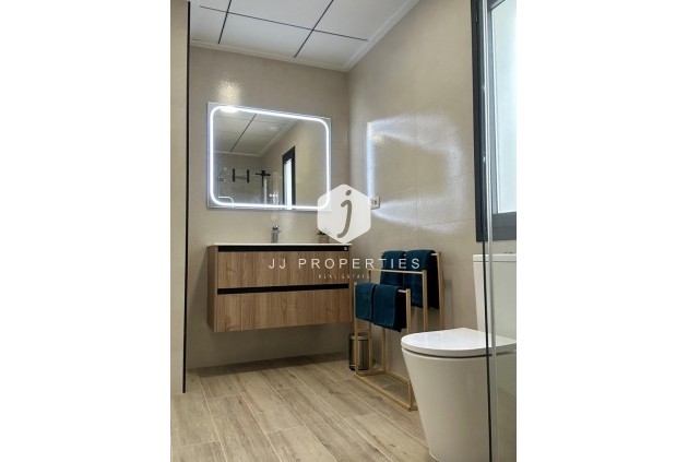 Resale - Chalet -
Dolores - Costa Blanca